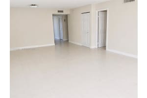 405 Lakeview Dr APT 202, Weston, FL 33326, - MLS#A12008391