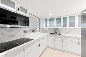 6195 Rock Island Rd 503, Tamarac