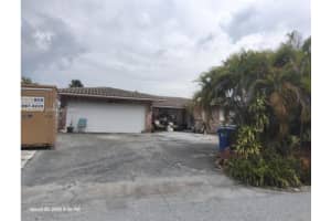 933 SE 10th Ct, Pompano Beach, FL 33060, - MLS#A12008412