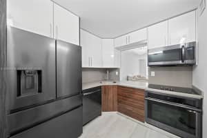 2001 Atlantic Shores Blvd APT 116, Hallandale Beach, FL 33009, - MLS#A12008428