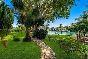 540 S Shore Dr, Miami Beach, FL 33141, - MLS#A12008445
