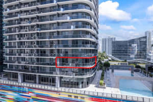 55 Sw 9th St 1103, Miami