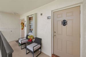 110 Lake Meryl Dr APT 216, West Palm Beach, FL 33411, - MLS#A12008471