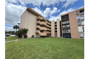 9140 Fontainebleau Blvd APT 102, Miami, FL 33172, - MLS#A12008484