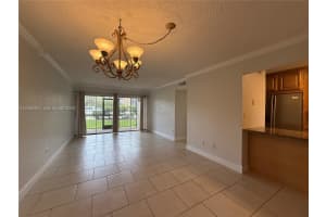 9140 Fontainebleau Blvd APT 102, Miami, FL 33172, - MLS#A12008484