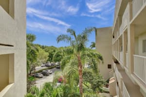 10750 NW 66th St APT 203, Doral, FL 33178, - MLS#A12008490