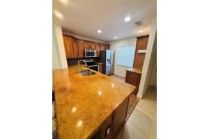 117 NW 106th Ave #117, Pembroke Pines, FL 33026, - MLS#A12008527