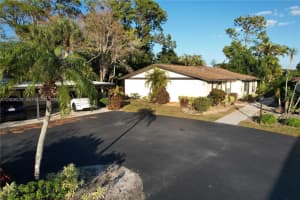 1031 Pine Isle Ln 1031, Naples