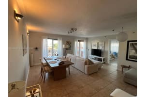 227 Michigan Ave APT 502, Miami Beach, FL 33139, - MLS#A12008549