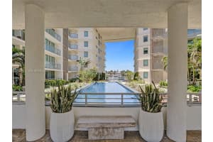 6620 Indian Creek Dr Apt 114, Miami Beach, FL 33141, - MLS#A12008554