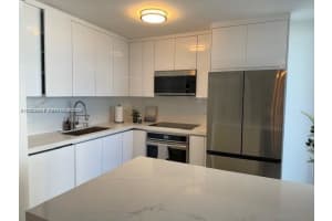 6301 Collins Ave APT 1608, Miami Beach, FL 33141, - MLS#A12008564