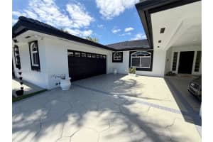 13431 Sw 32nd St, Miami