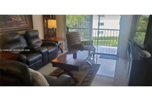 9720 S Hollybrook Lake Dr APT 303, Pembroke Pines, FL 33025, - MLS#A12008620