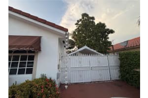 3159 W 73rd Pl, Hialeah, FL 33018, - MLS#A12008621