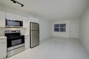 1740 Funston St #3, Hollywood, FL 33020, - MLS#A12008642