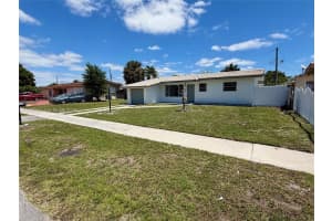 5373 W 10th Ct, Hialeah, FL 33012, - MLS#A12008651