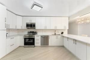 2500 Parkview Dr APT 1714, Hallandale Beach, FL 33009, - MLS#A12008659