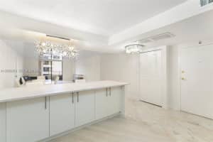 2500 Parkview Dr APT 1714, Hallandale Beach, FL 33009, - MLS#A12008659