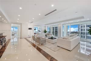 3400 SW 27th Ave APT 2202, Coconut Grove, FL 33133, - MLS#A12008666