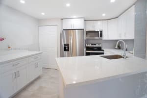 7527 S Oriole Blvd APT 101, Delray Beach, FL 33446, - MLS#A12008680