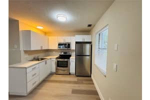 1005 SW 8th St d, Hallandale Beach, FL 33009, - MLS#A12008715