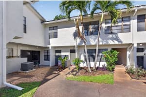 2526 Coral Springs Dr 2526, Coral Springs