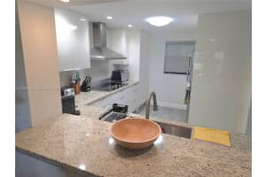 16171 Blatt Blvd APT 302, Weston, FL 33326, - MLS#A12008736
