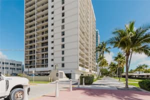 2625 Collins Ave APT 803, Miami Beach, FL 33140, - MLS#A12008747