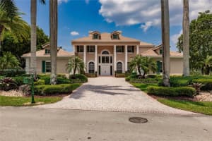 12735 Stonebrook Dr, Davie