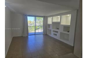 8045 SW 107th Ave APT 323, Miami, FL 33173, - MLS#A12008765