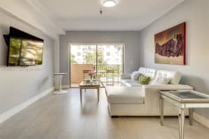 250 181 Dr APT 102, Sunny Isles Beach, FL 33160, - MLS#A12008780