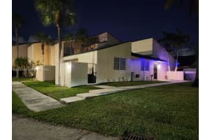 9195 Fontainebleau Blvd APT 6, Miami, FL 33172, - MLS#A12008788