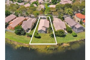4394 Mahogany Ridge Dr 4394, Weston