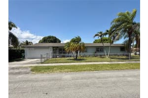 10401 Sw 164th St, Miami