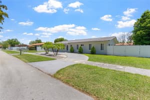 12724 SW 33rd Terrace, Miami, FL 33175, - MLS#A12008841