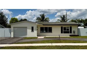 7525 Garfield St, Hollywood