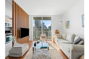 Vizcayne, 244 Biscayne Blvd APT 3105, Miami, FL 33132, - MLS#A12008886