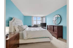 3400 NE 192 St APT 1402, Aventura, FL 33180, - MLS#A12008894