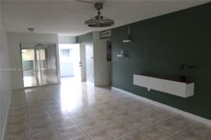 1725 W 60th St APT F330, Hialeah, FL 33012, - MLS#A12008906