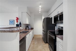 1155 Brickell Bay Dr, Miami, FL 33131, - MLS#A12008918