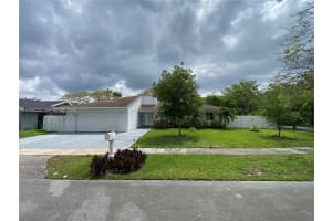 11121 SW 110th Rd, Miami, FL 33176, - MLS#A12008929