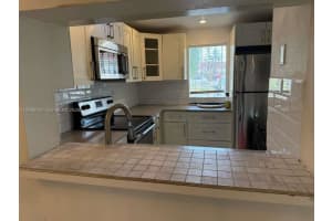 300 NW 107th Ave APT 103, Miami, FL 33172, - MLS#A12008931