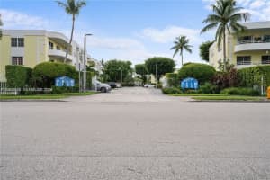10795 Sw 108th Ave 201, Miami