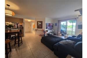 10795 SW 108th Ave APT 201, Miami, FL 33176, - MLS#A12008952