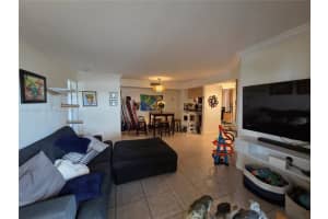 10795 SW 108th Ave APT 201, Miami, FL 33176, - MLS#A12008952