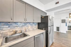 3721 NE 170th St APT 2, North Miami Beach, FL 33160, - MLS#A12008995