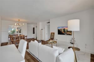 400 Kings Point Dr APT 418, Sunny Isles Beach, FL 33160, - MLS#A12009009