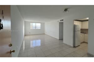 666 W 81st St APT 304, Hialeah, FL 33014, - MLS#A12009018