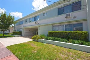 2250 Bay Dr 4, Miami Beach