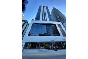 1010 Brickell Ave 2910, Miami